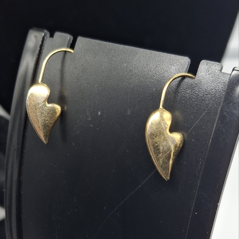 Heart fishhook Earrings Goldtone - Picture 2 of 4